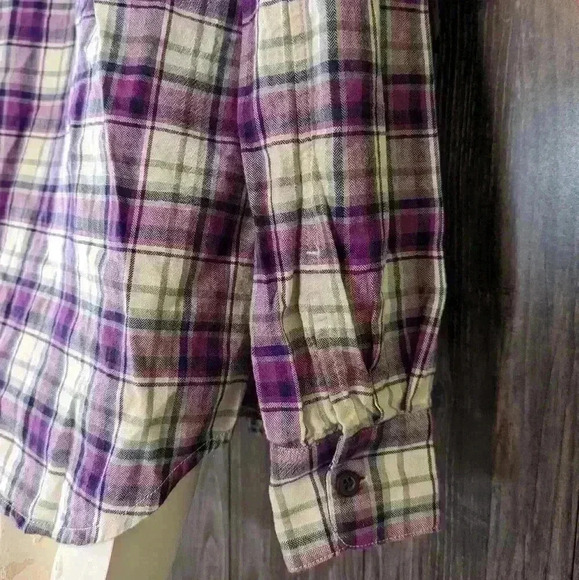 Mountain Equipment Company MEC Button Down Shirt - Size Small - Picture 6 of 8